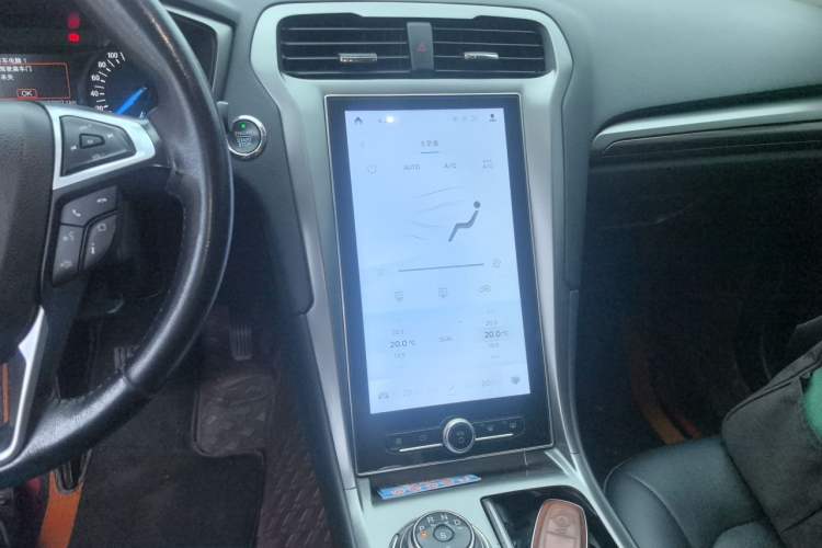 Used Ford Mondeo 2020 EcoBoost 180 Stylish Model Audio And AC Panel