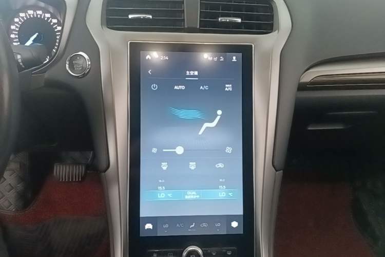 Used Ford Mondeo 2020 EcoBoost 180 Stylish Model Audio And AC Panel