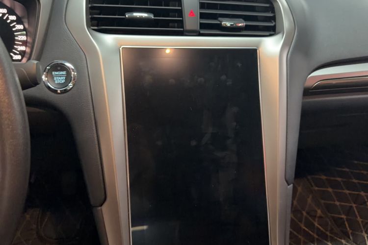 Used Ford Mondeo 2020 EcoBoost 180 Stylish Model Audio And AC Panel