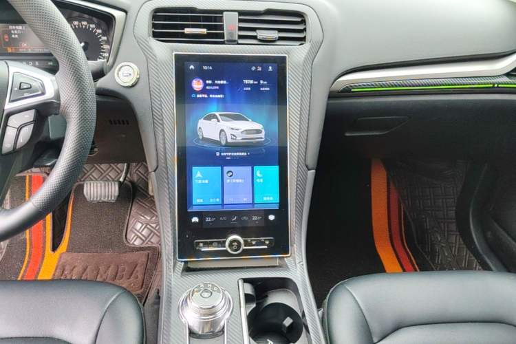 Used Ford Mondeo 2020 EcoBoost 180 Stylish Model Audio And AC Panel