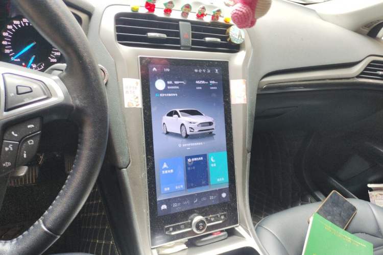 Used Ford Mondeo 2020 EcoBoost 180 Luxury Model Audio And AC Panel