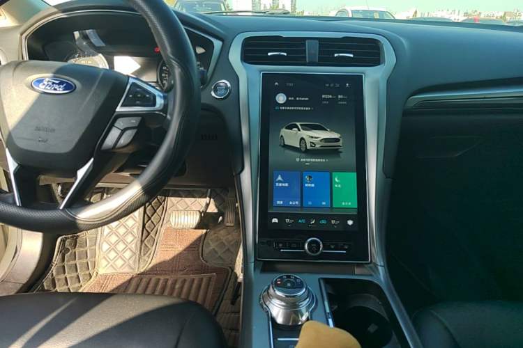 Used Ford Mondeo 2020 EcoBoost 180 Stylish Model Audio And AC Panel