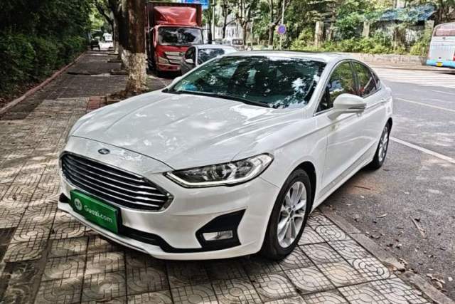 Ojetý Ford Mondeo 2020 EcoBoost 180 Stylish Model