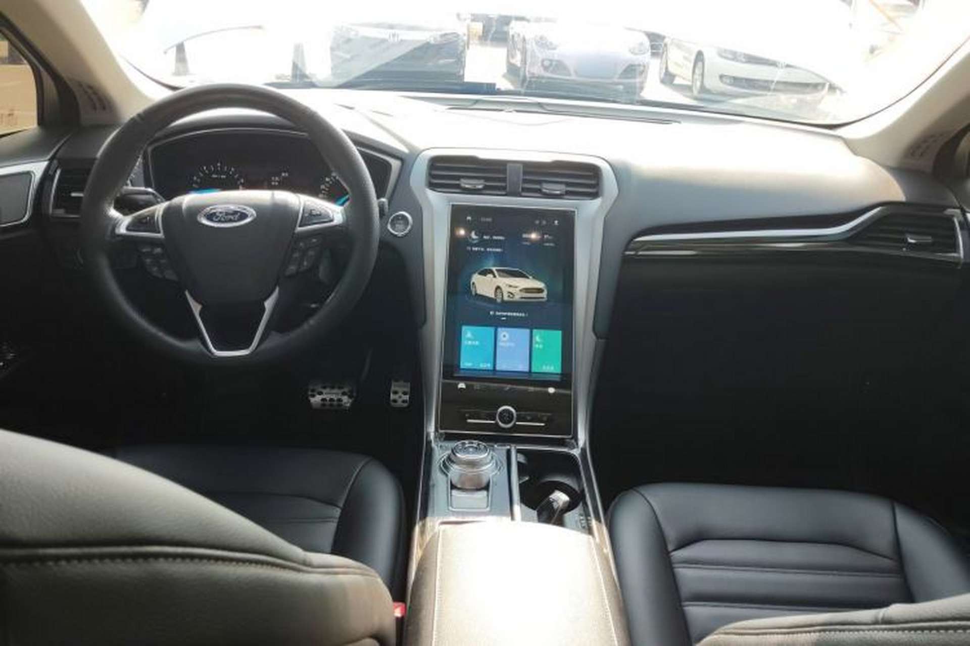 Used Ford Mondeo 2020 EcoBoost 180 Stylish Model Center Console