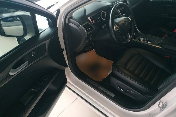 Used Ford Mondeo 2020 EcoBoost 180 Stylish Model Driver Seat