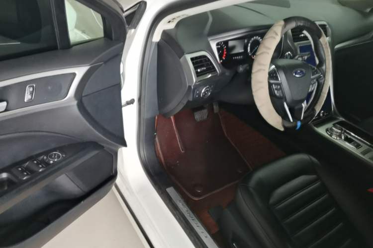 Used Ford Mondeo 2020 EcoBoost 180 Stylish Model Driver Seat
