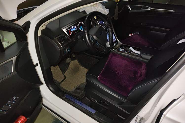 Used Ford Mondeo 2020 EcoBoost 200 Stylish Model Driver Seat