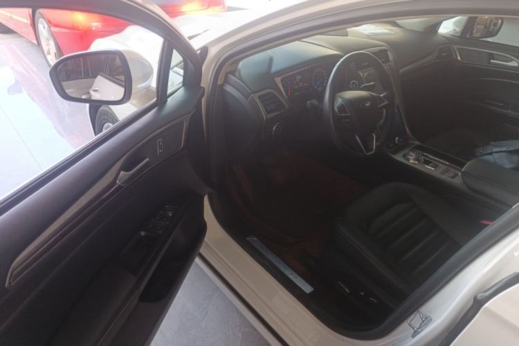 Used Ford Mondeo 2020 EcoBoost 180 Stylish Model Driver Seat