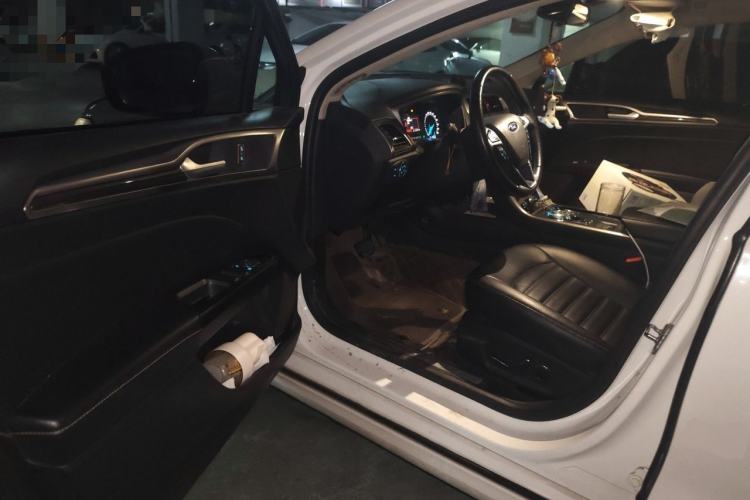 Used Ford Mondeo 2020 EcoBoost 200 Stylish Model Driver Seat
