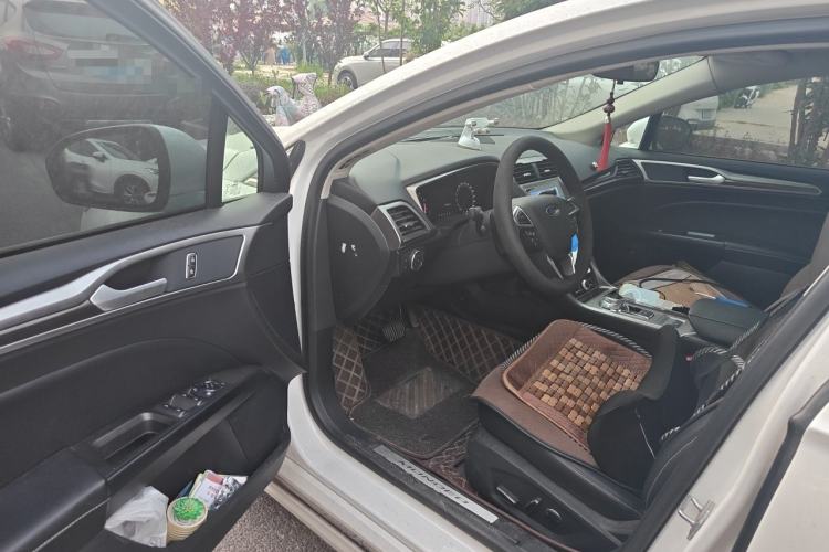 Used Ford Mondeo 2020 EcoBoost 180 Stylish Model Driver Seat