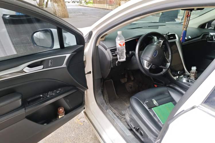 Used Ford Mondeo 2020 EcoBoost 200 Stylish Model Driver Seat