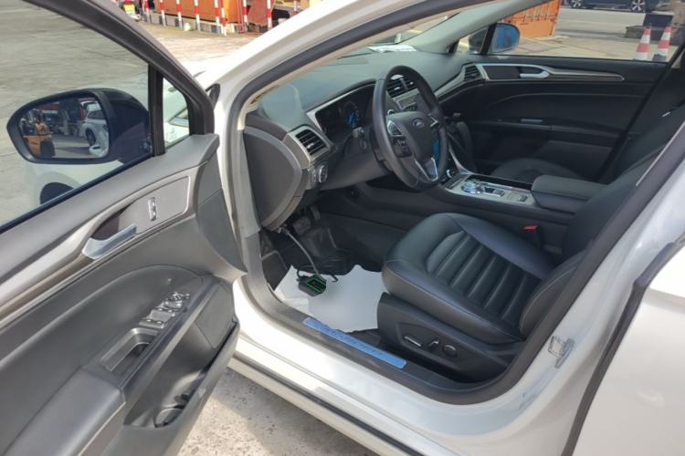 Used Ford Mondeo 2020 EcoBoost 180 Stylish Model Driver Seat