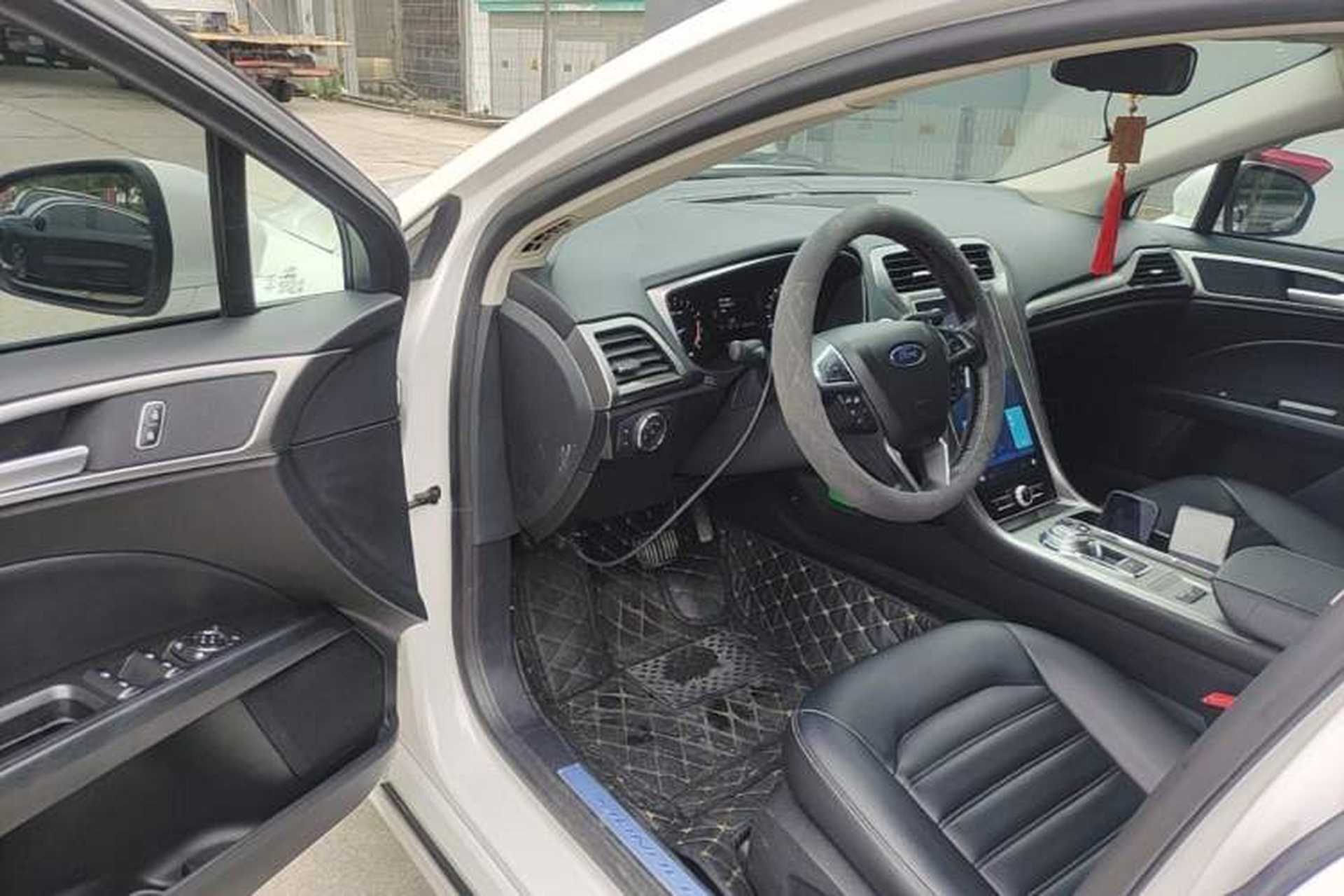 Used Ford Mondeo 2020 EcoBoost 200 Stylish Model Driver Seat