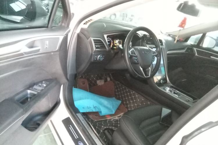 Used Ford Mondeo 2020 EcoBoost 180 Stylish Model Driver Seat