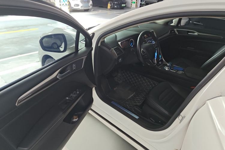 Used Ford Mondeo 2020 EcoBoost 180 Stylish Model Driver Seat