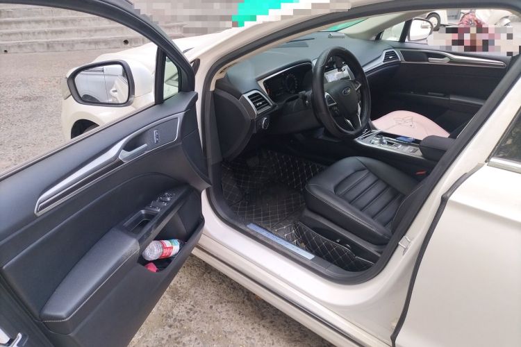 Used Ford Mondeo 2020 EcoBoost 200 Stylish Model Driver Seat