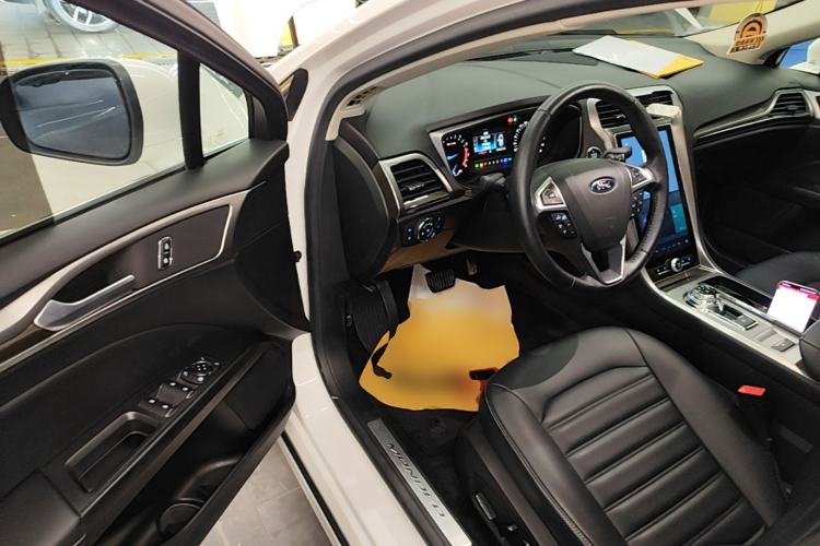 Used Ford Mondeo 2020 EcoBoost 180 Stylish Model Driver Seat