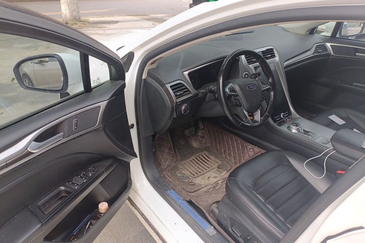 Used Ford Mondeo 2020 EcoBoost 200 Stylish Model Driver Seat