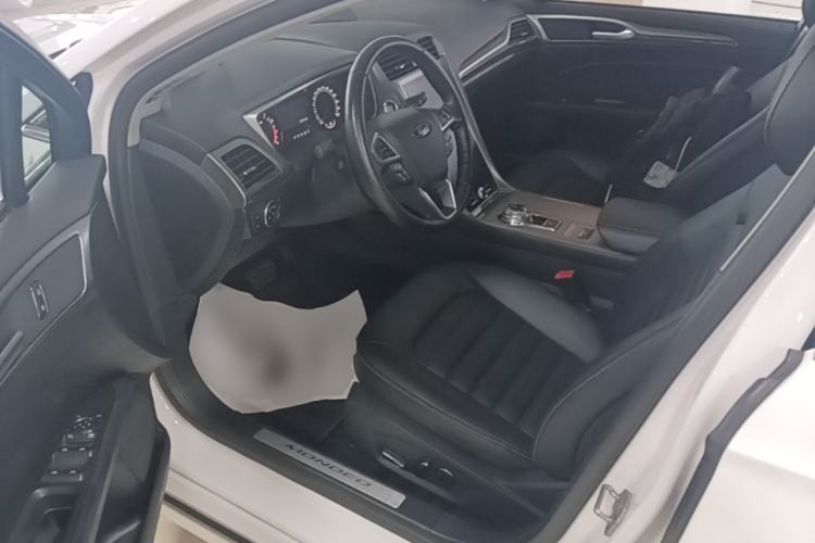 Used Ford Mondeo 2020 EcoBoost 180 Stylish Model Driver Seat