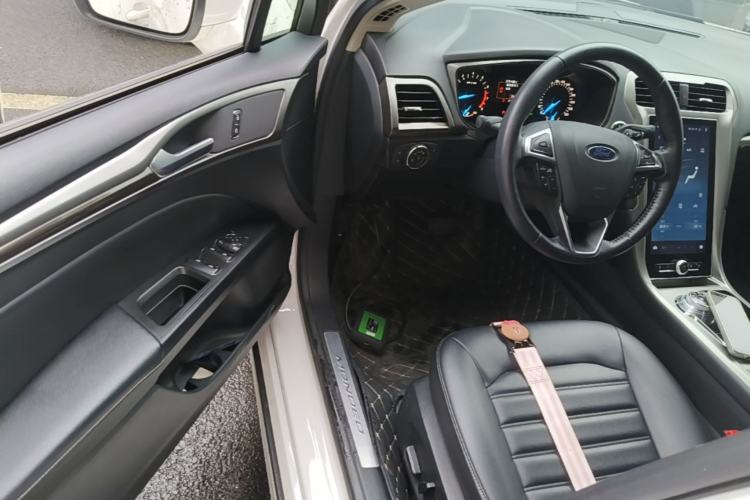 Used Ford Mondeo 2020 EcoBoost 180 Stylish Model Driver Seat