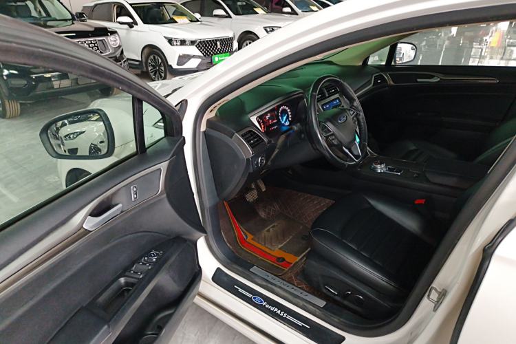 Used Ford Mondeo 2020 EcoBoost 180 Stylish Model Driver Seat