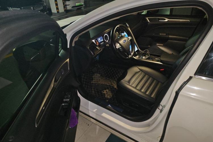 Used Ford Mondeo 2020 EcoBoost 200 Stylish Model Driver Seat