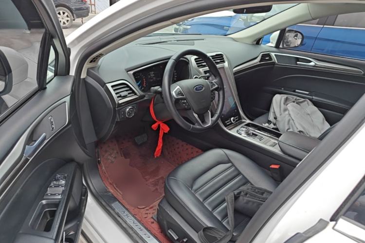 Used Ford Mondeo 2020 EcoBoost 180 Stylish Model Driver Seat