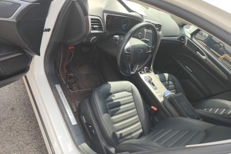 Used Ford Mondeo 2020 EcoBoost 180 Stylish Model Driver Seat