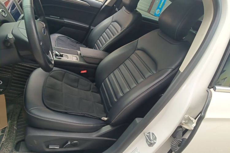 Used Ford Mondeo 2020 EcoBoost 180 Stylish Model Driver Seat