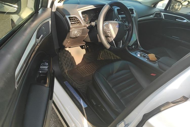 Used Ford Mondeo 2020 EcoBoost 180 Stylish Model Driver Seat