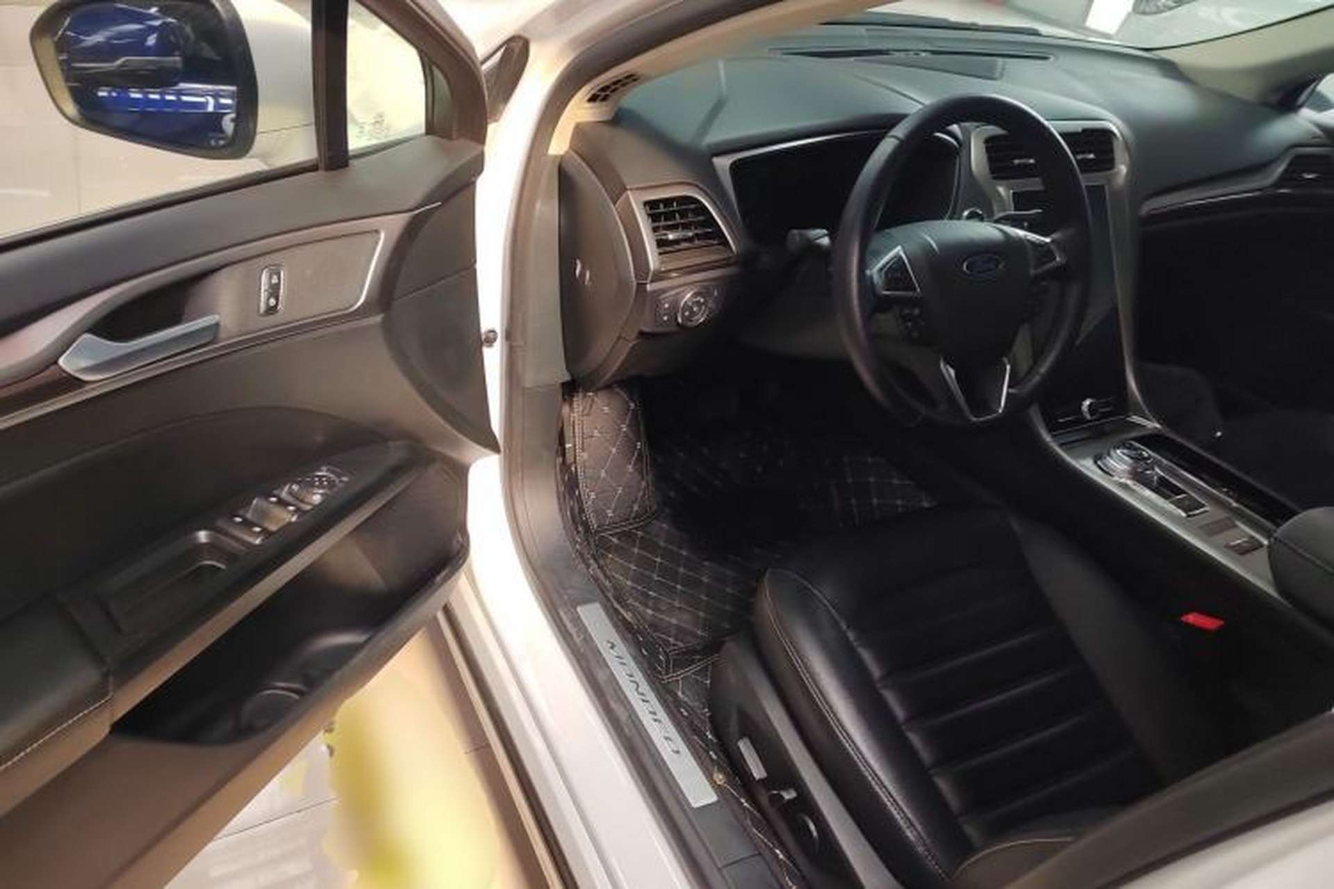 Used Ford Mondeo 2020 EcoBoost 180 Stylish Model Driver Seat