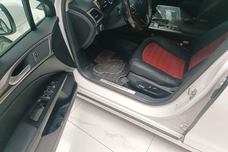 Used Ford Mondeo 2020 EcoBoost 200 Stylish Model Driver Seat
