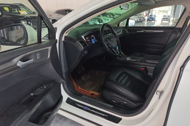 Used Ford Mondeo 2020 EcoBoost 180 Stylish Model Driver Seat