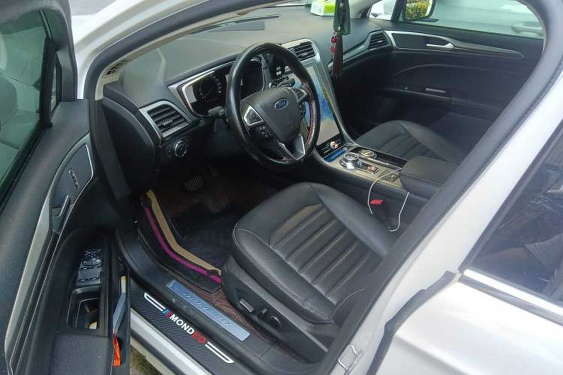 Used Ford Mondeo 2020 EcoBoost 200 Luxury Model Driver Seat