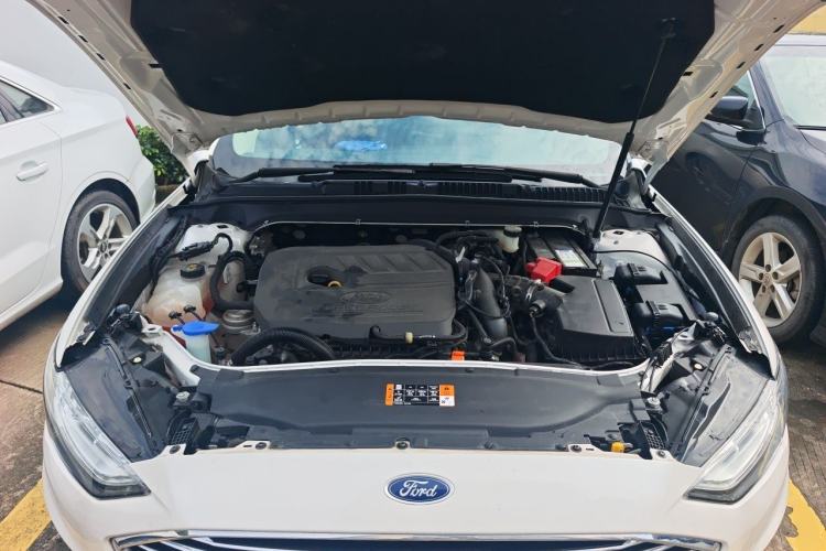 Used Ford Mondeo 2020 EcoBoost 180 Stylish Model Engine Bay