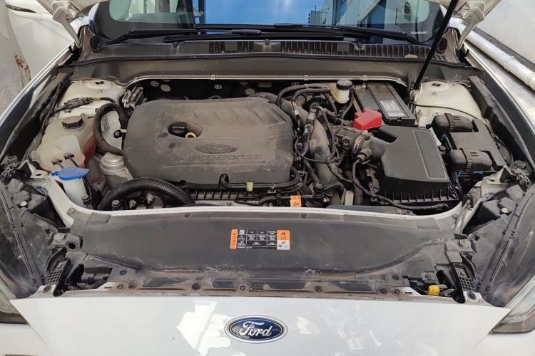 Used Ford Mondeo 2020 EcoBoost 180 Stylish Model Engine Bay