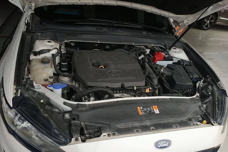 Used Ford Mondeo 2020 EcoBoost 180 Stylish Model Engine Bay