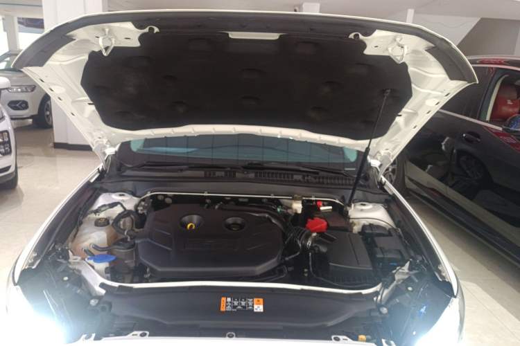 Used Ford Mondeo 2020 EcoBoost 200 Stylish Model Engine Bay