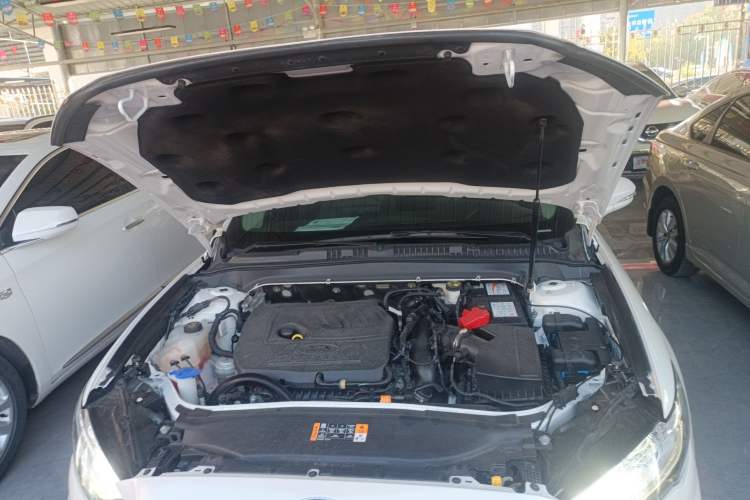 Used Ford Mondeo 2020 EcoBoost 180 Stylish Model Engine Bay