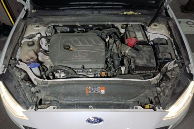 Used Ford Mondeo 2020 EcoBoost 180 Stylish Model Engine Bay