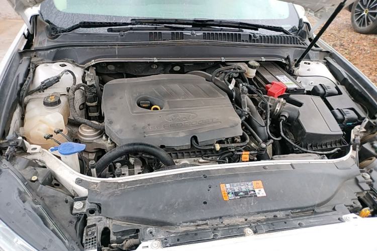 Used Ford Mondeo 2020 EcoBoost 180 Stylish Model Engine Bay