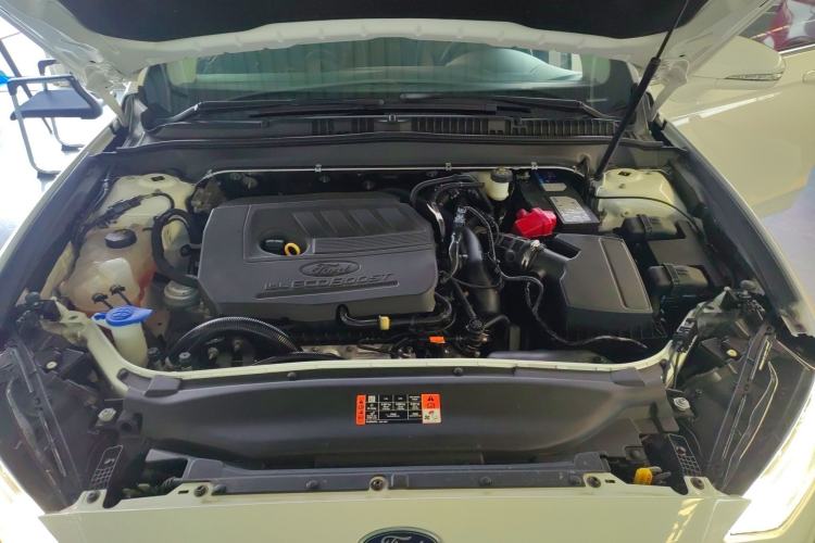 Used Ford Mondeo 2020 EcoBoost 180 Stylish Model Engine Bay