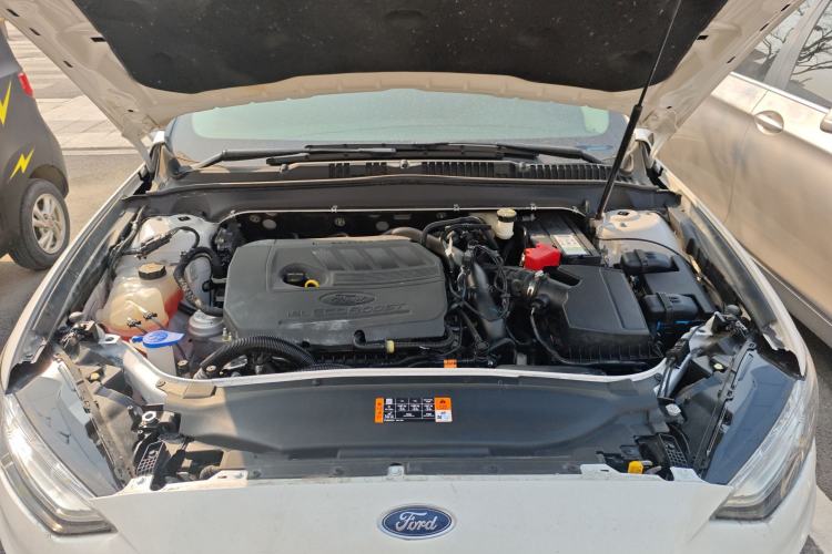 Used Ford Mondeo 2020 EcoBoost 180 Stylish Model Engine Bay