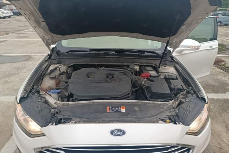 Used Ford Mondeo 2020 EcoBoost 200 Stylish Model Engine Bay