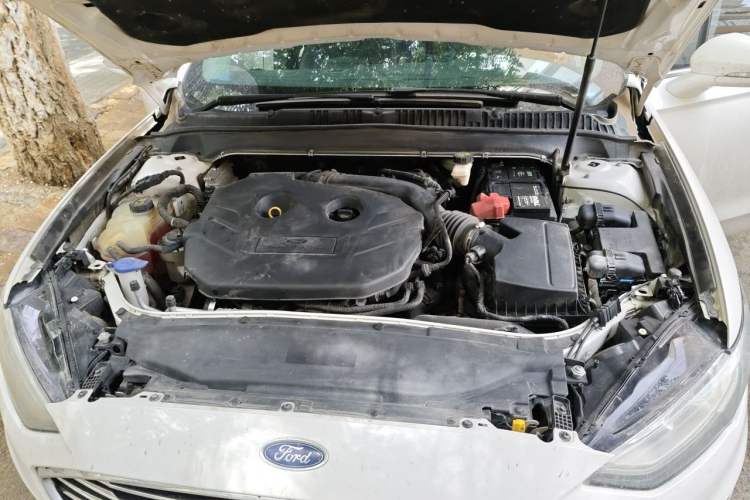 Used Ford Mondeo 2020 EcoBoost 200 Stylish Model Engine Bay