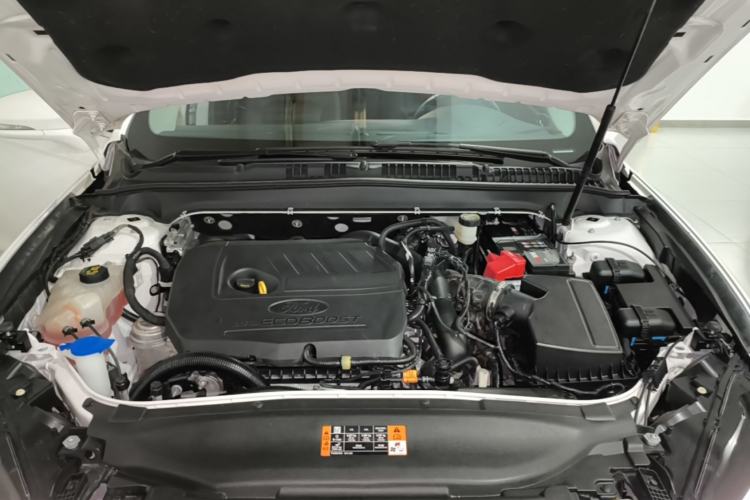 Used Ford Mondeo 2020 EcoBoost 180 Stylish Model Engine Bay