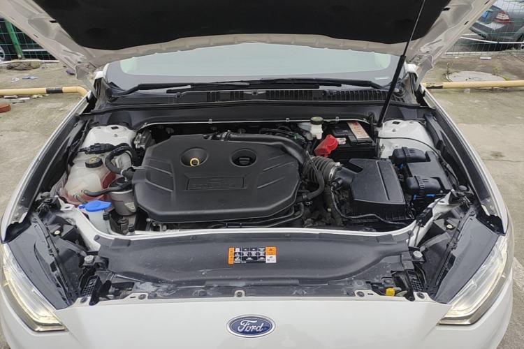 Used Ford Mondeo 2020 EcoBoost 200 Stylish Model Engine Bay