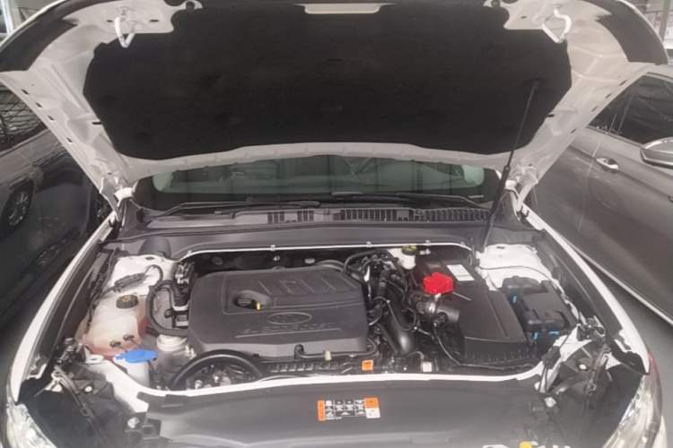 Used Ford Mondeo 2020 EcoBoost 180 Stylish Model Engine Bay