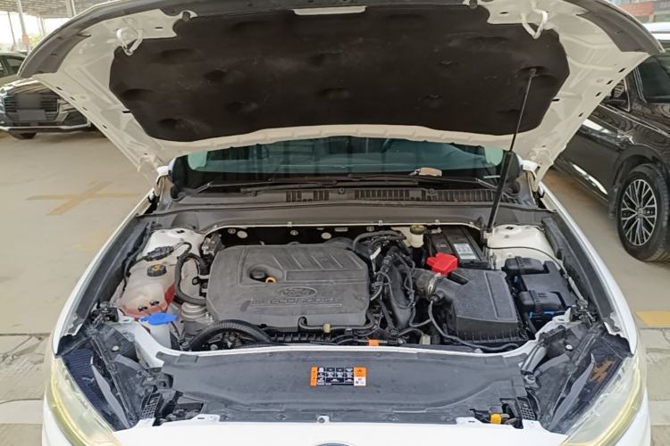 Used Ford Mondeo 2020 EcoBoost 180 Stylish Model Engine Bay