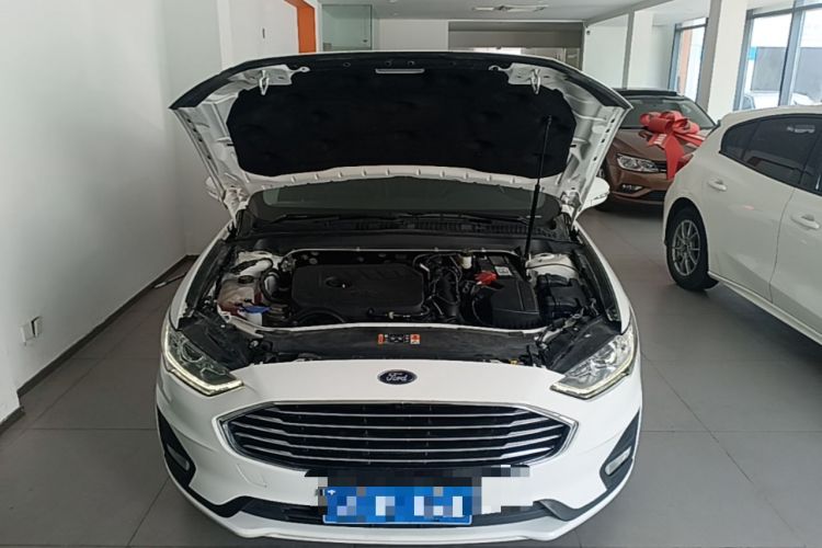 Used Ford Mondeo 2020 EcoBoost 180 Stylish Model Engine Bay